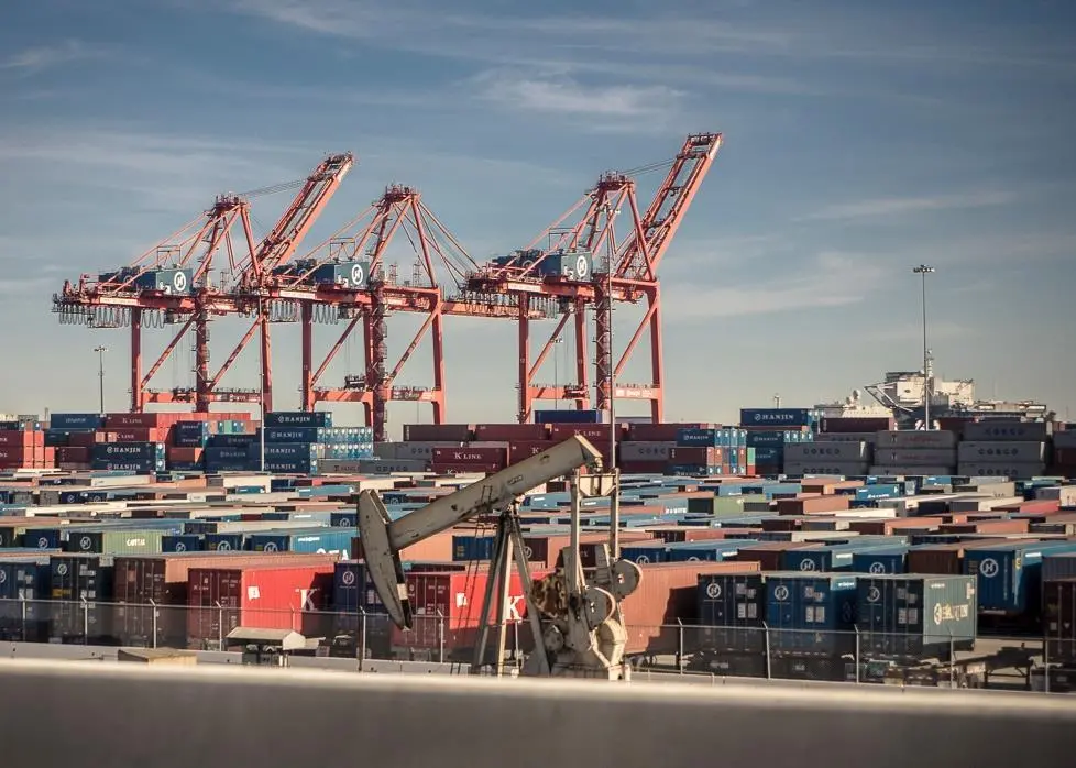 Think again: US West Coast ports need to re-think their pure andlord role. Credit - Joel Kiraly
