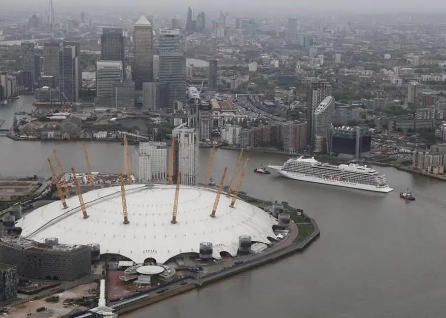‘RT Ambition’ and ‘RT Evolution’ towed the Cruise Ship ‘Viking Star’ safely into the Port of London