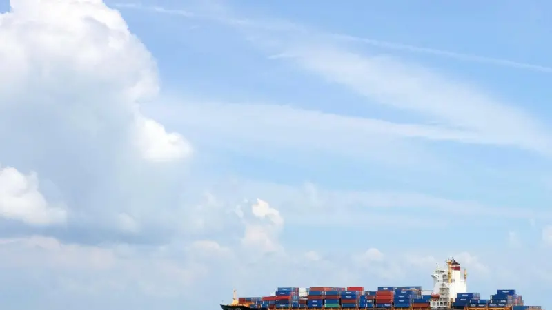 Blue sky: carriers might find the answer to terminal collaboration in the cloud. Credit: Jnzl's Public Domain Photos