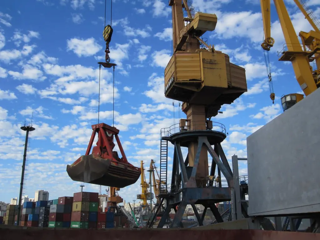 Moving on: technology is changing the way grabs are being designed and operated