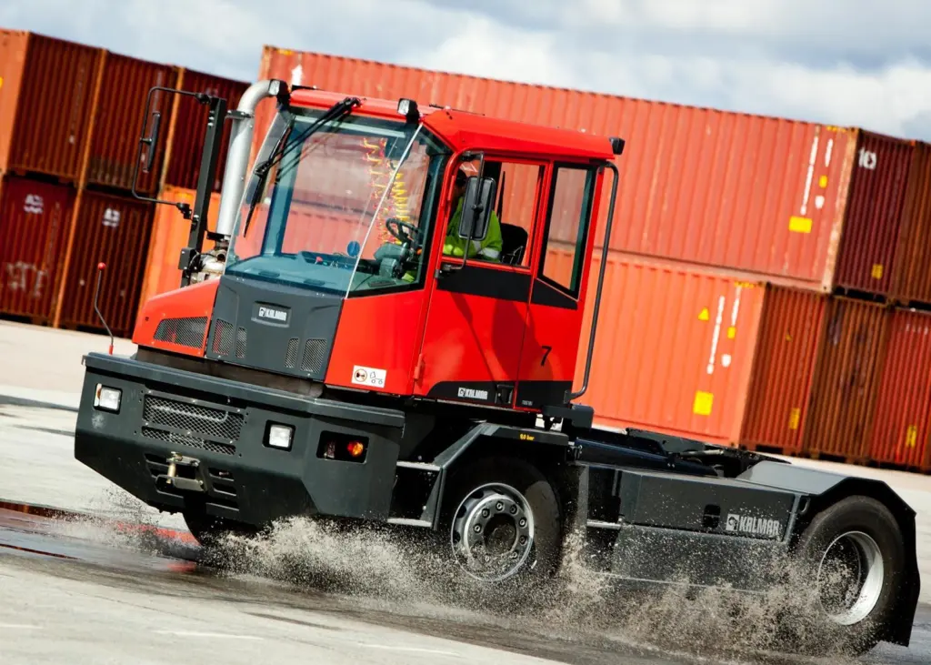 The equipment will be delivered to terminals in Wolfurt, Wels and Wien Süd, Austia