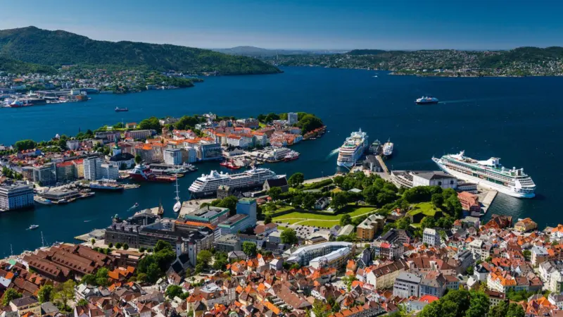 A range of different environmental laws and regulations affect how the port operates today Photo: Robin Strand, Norphoto AS