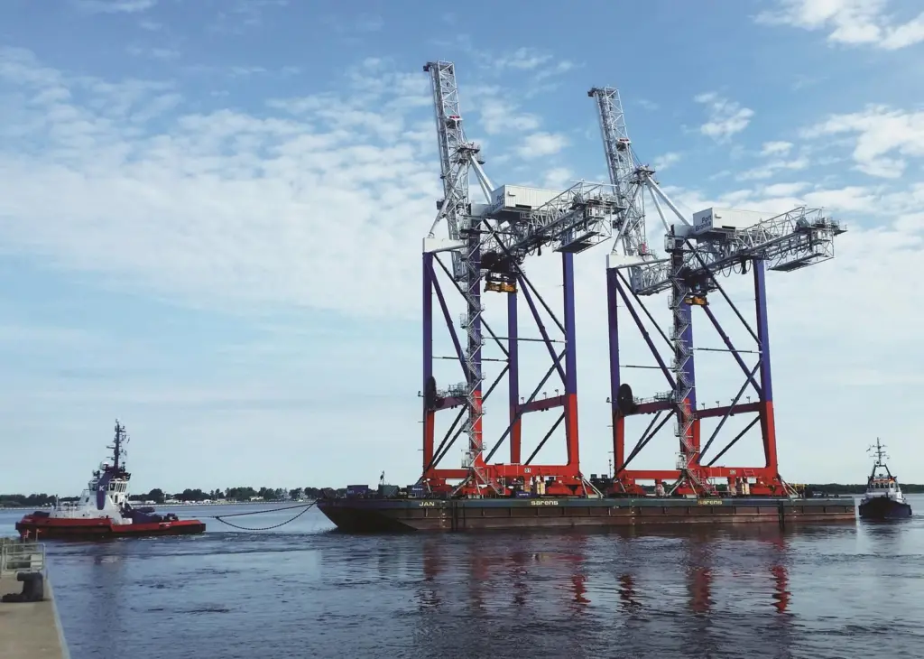 Liebherr Container Cranes has delivered four STS cranes to Fenix Container Terminal at the Russian port of Bronka