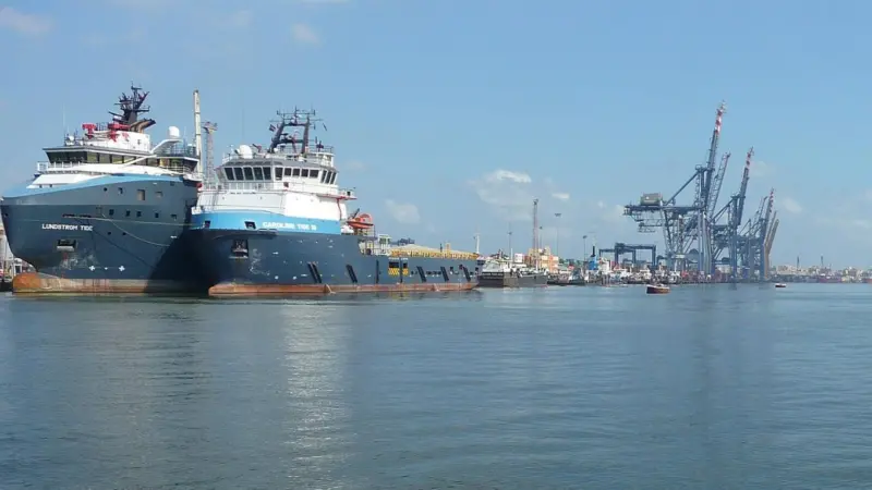 Closer: proximity to the Suez Canal is a major advantage for Egypt's ports. Credit: Chris Lovelock