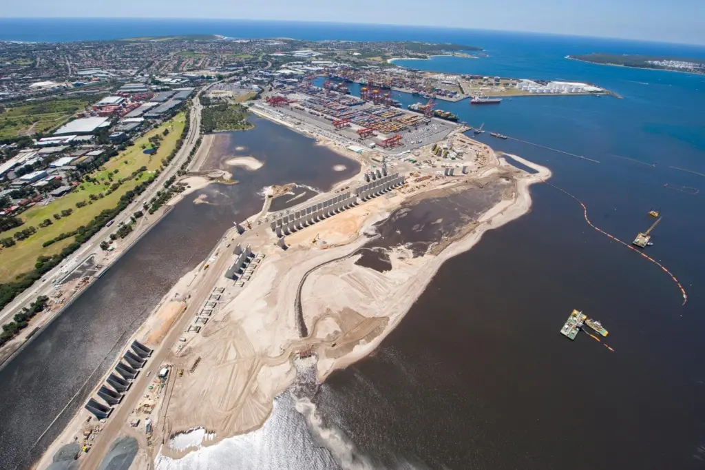 Port Botany and Port Kembla will be required to cater for growing trade volumes