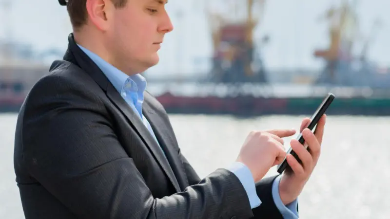 Assistance: outside help can go a long way for non-port specialists