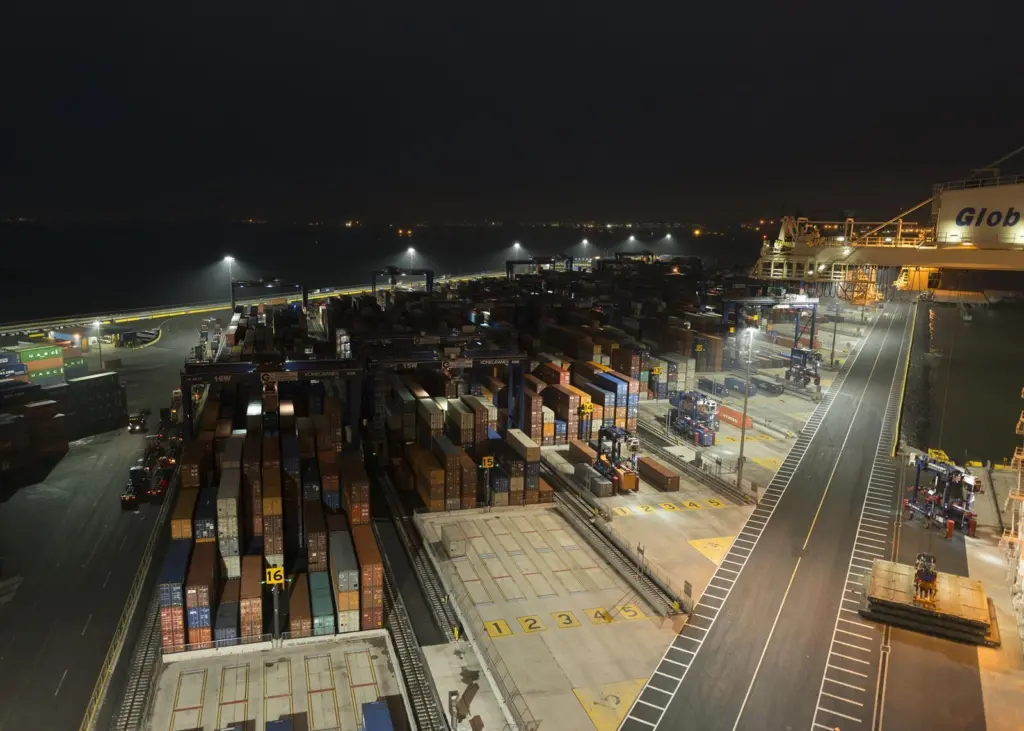 The Global Container Terminal in New Jersey has chosen more efficient Musco lighting