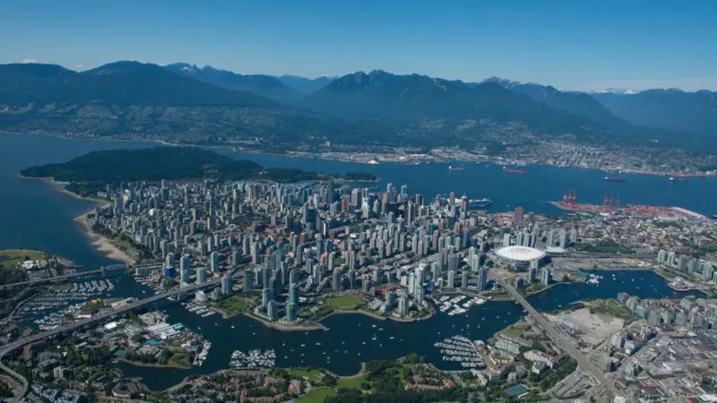Port Metro Vancouver calls for the protection of industrial land