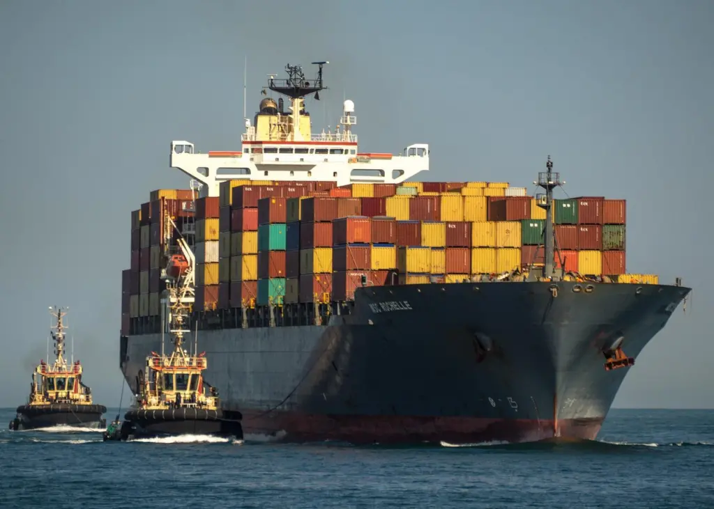 Not enough ports for boxship growth. Credit: Andrew Priest