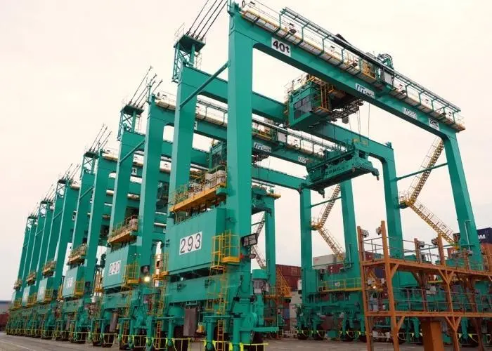 Yidong Terminal orders nine more environmentally friendly hybrid RTGs