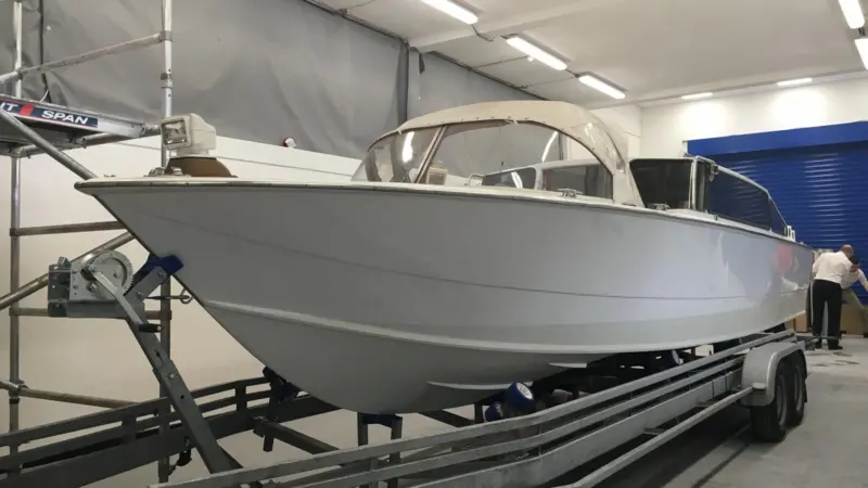 Prototype taxi boat awaiting installation of the REAPsystems' drop-in hybrid-drive unit at the company's centre of excellence in Southampton REAPsystems' drop-in hybrid-drive unit at REAP's centre of excellence in Southampton