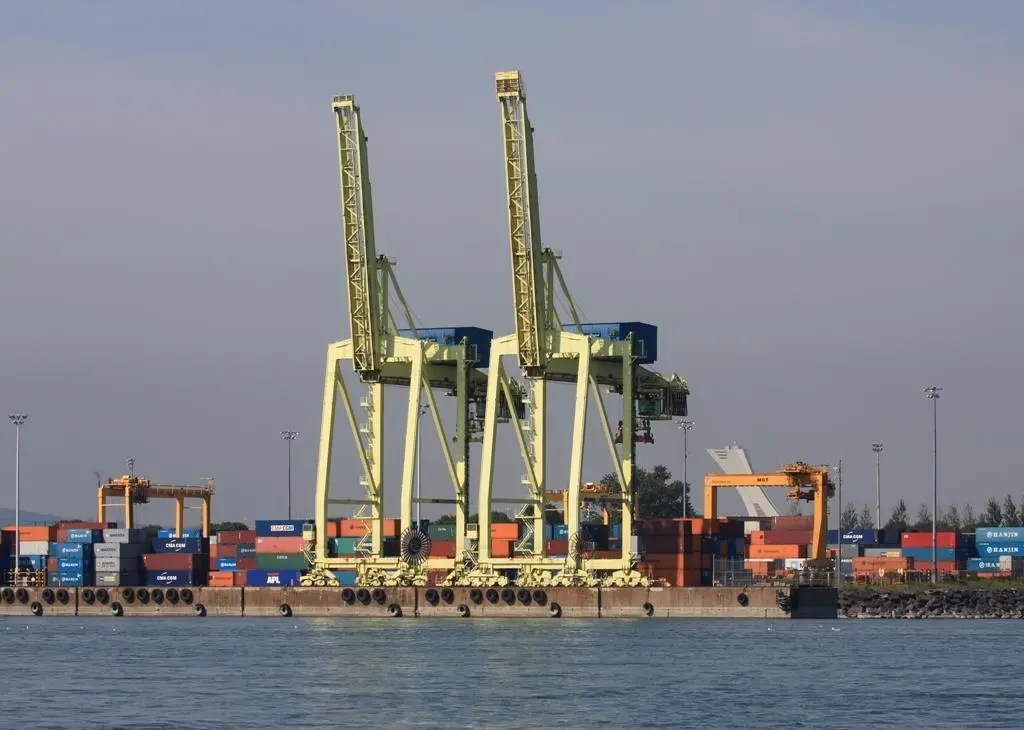 The IFGR study focused on the Port of Montreal within the St Lawrence