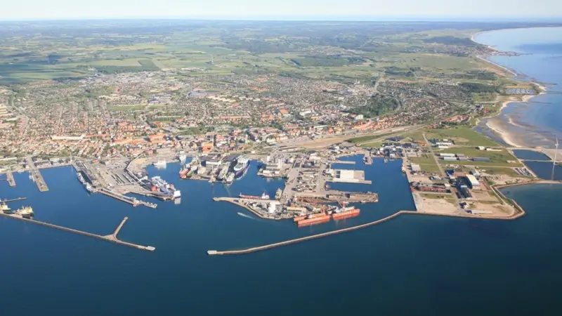 The Nordic maritime Hub project aims to improve port access facilities, establish shore side power supply and bunkering facilities for alternative fuels