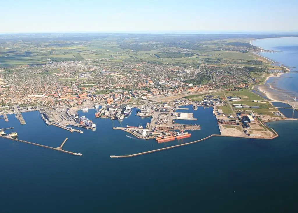 The Nordic maritime Hub project aims to improve port access facilities, establish shore side power supply and bunkering facilities for alternative fuels
