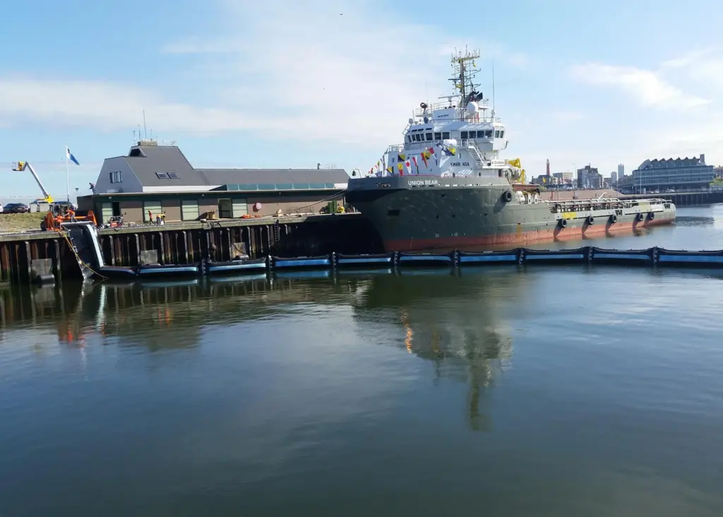 The boom designed by DESMI will now be tested in the North Sea