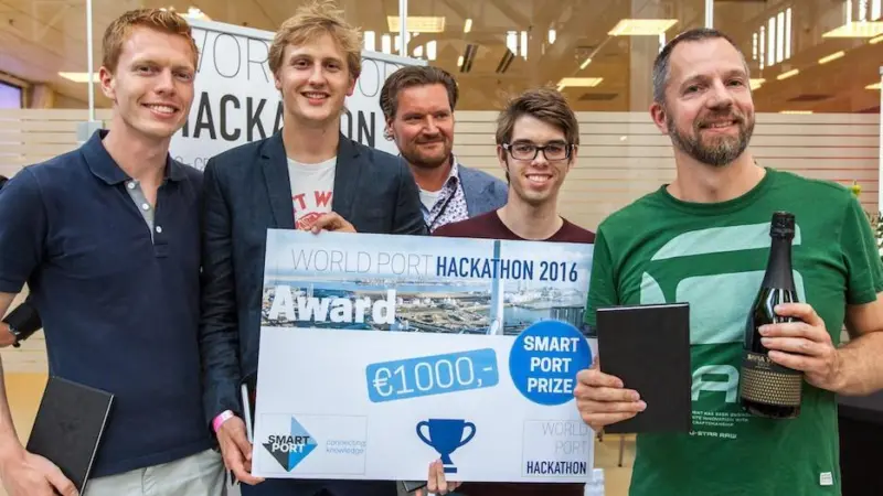 On top: Team Senfal won the Smart Port Prize for its ‘Optimised Energy in the Port’ idea.