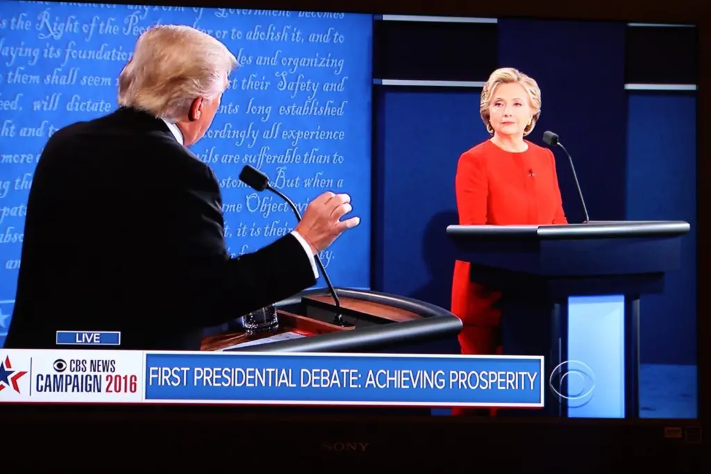 Choice: which candidate is the lesser of two evils for ports?