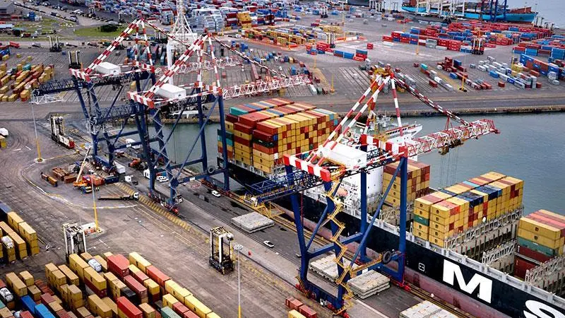 Port of Durban is planning to conduct its future operations through wireless technology. Credit: Transnet National Ports Authority.