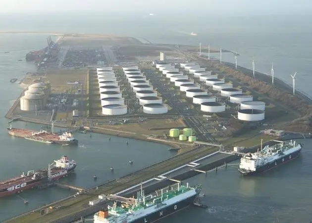 Ports have developed the first set of harmonised LNG bunkering standards in response to increased demand for the fuel
