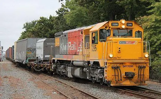 KiwiRail is ramping up its rail services in the wake of Kaikoura Earthquake. Credit: David Oakley.