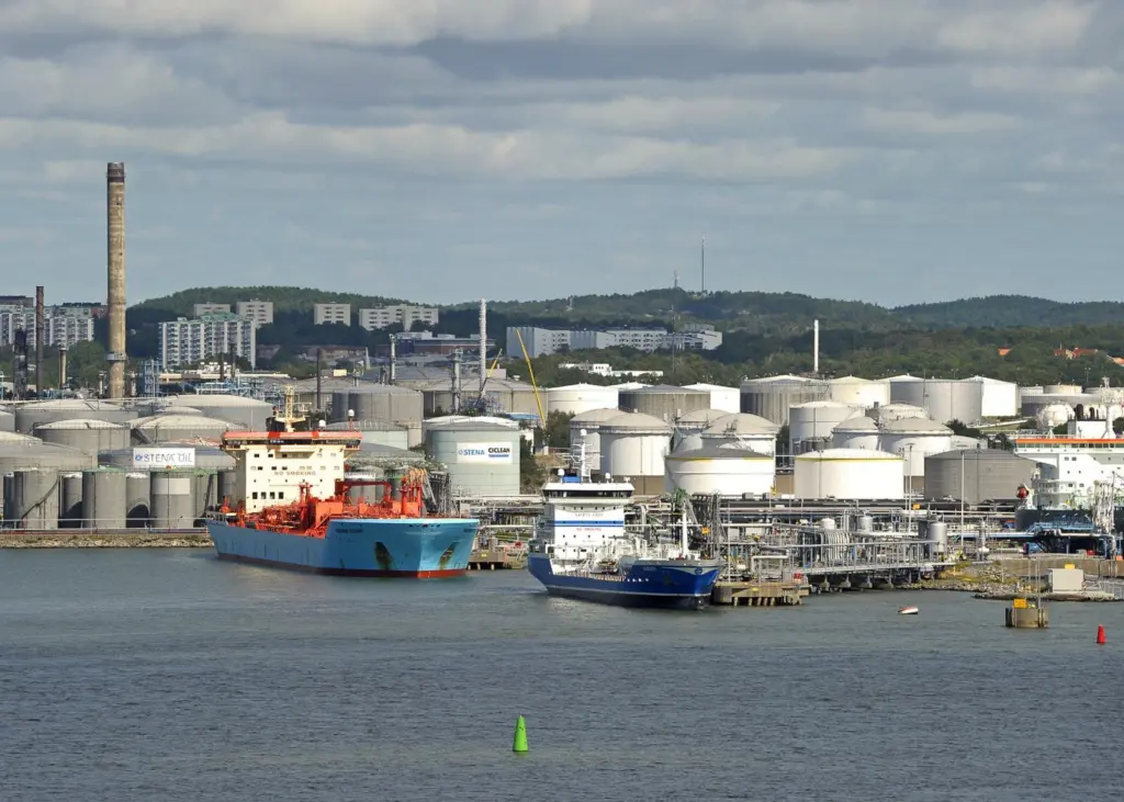The Port of Gothenburg handles more than 20 million tonnes of oil and other energy products and is the site of the largest storage facility in Sweden