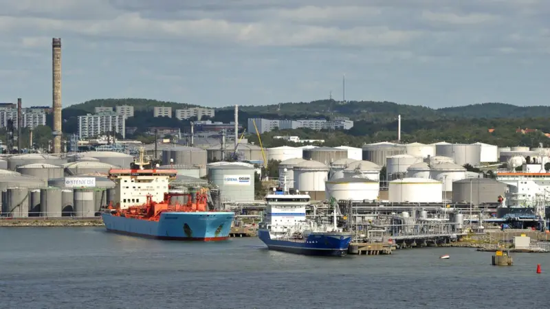 The Port of Gothenburg handles more than 20 million tonnes of oil and other energy products and is the site of the largest storage facility in Sweden