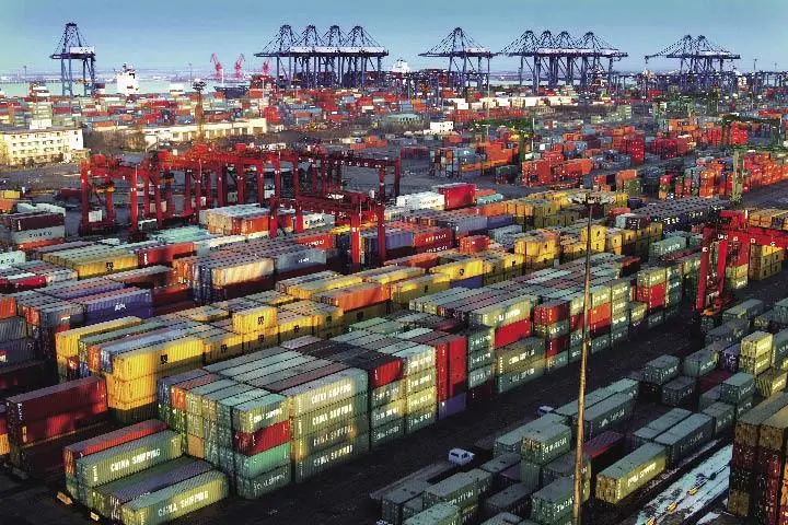 China's war on smog could stop Tianjin from handling coal. Credit: Oceaneering.