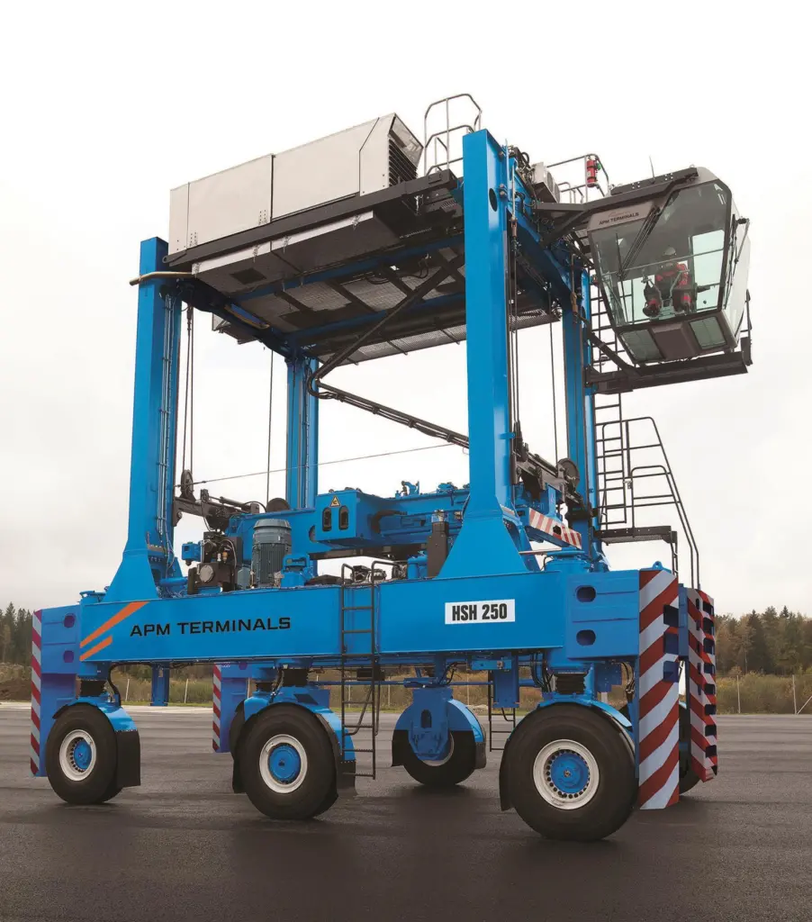 Improved efficiency: Kalmar Hybrid Straddle carriers consume up to 40% less fuel