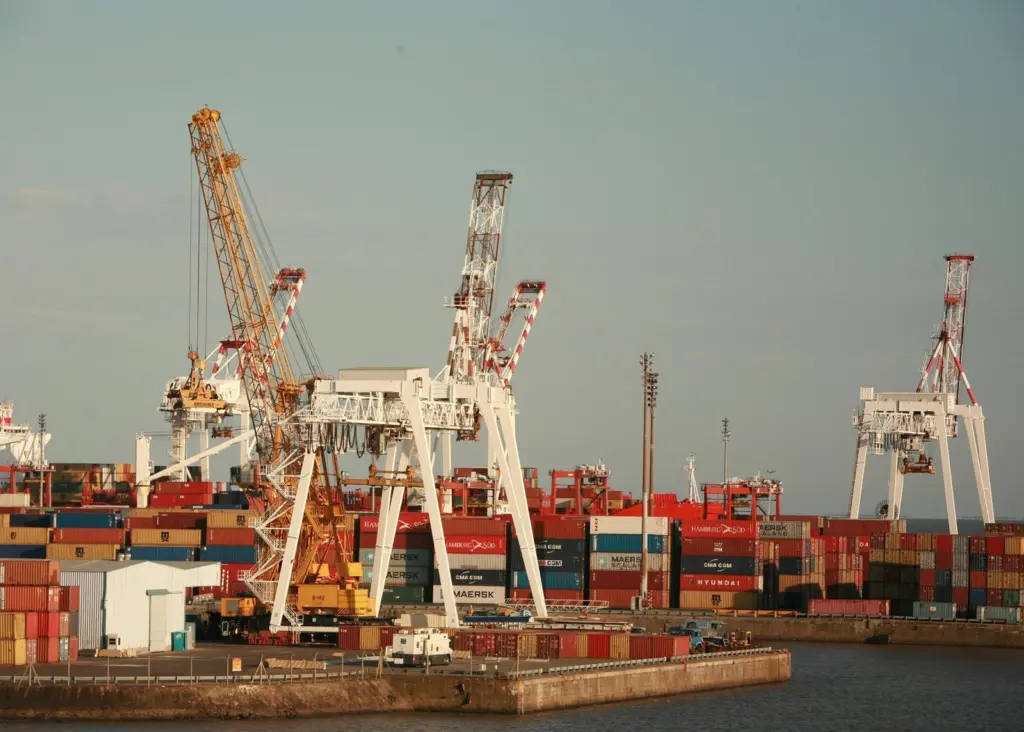 2017 will see a whole raft of investment rolled out at ports beyond Buenos Aires in Argentina.
