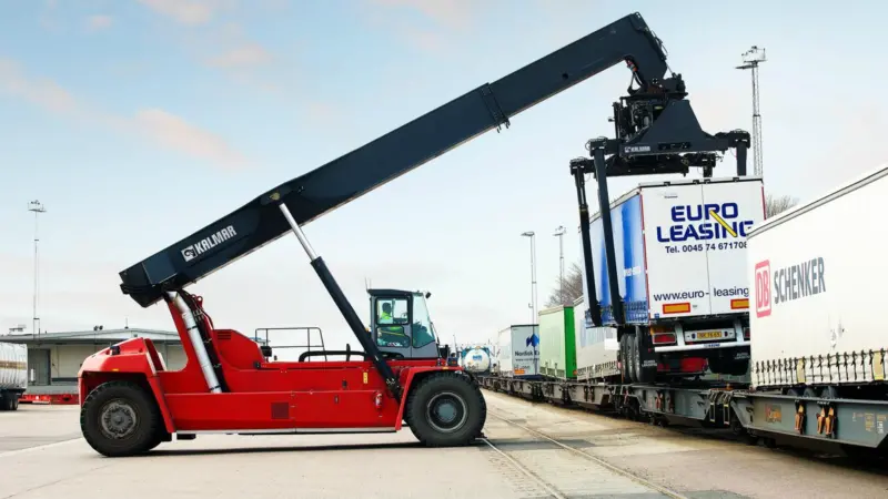 Stage V: Kalmar has chosen Volvo Penta engines for its new European port equipment