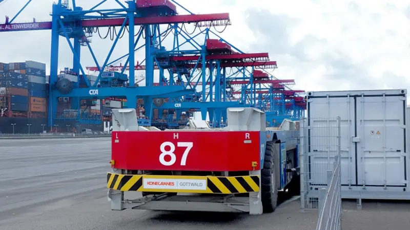 Next chapter: HHLA is ramping up its investment in Konecranes li-ion AGV technology