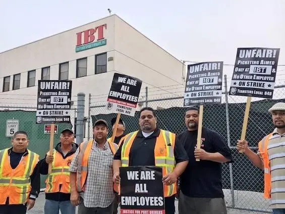 Protesting truckers have had little impact on productivity, say ports. Credit: Teamsters