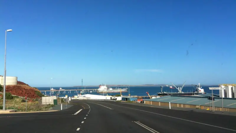 Logistics company Toll is completing the purchase of the Dampier Supply Base in Western Australia from MMA Offshore.