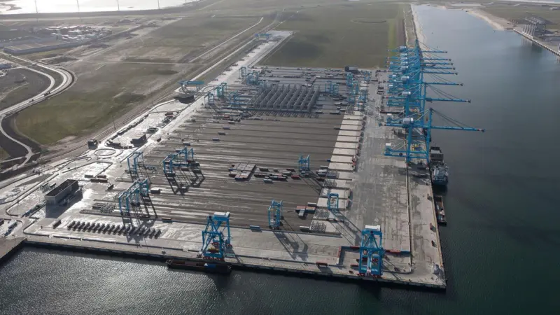 APMT's Maasvlakte terminal