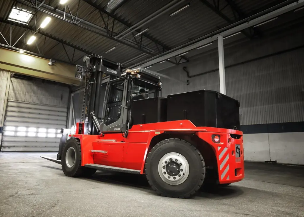 Kalmar has launched a new range of fully-electric forklift trucks in the nine to 18-tonne range. Image: Kalmar