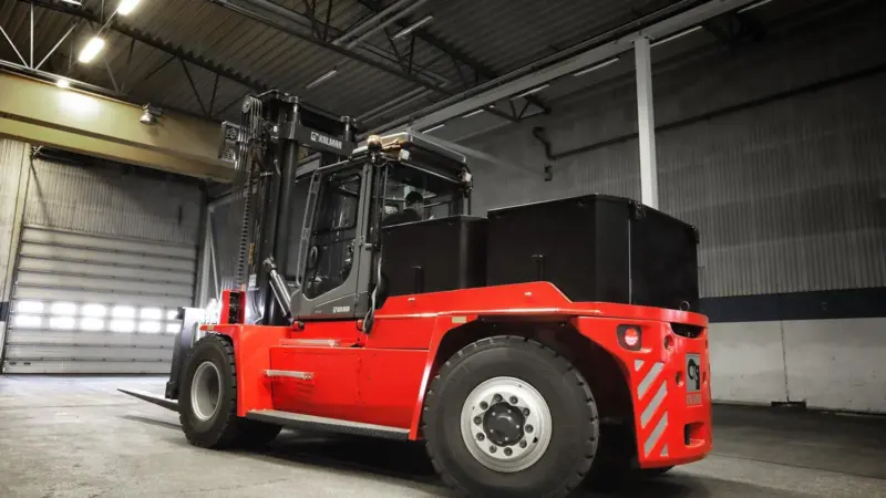 Kalmar has launched a new range of fully-electric forklift trucks in the nine to 18-tonne range. Image: Kalmar