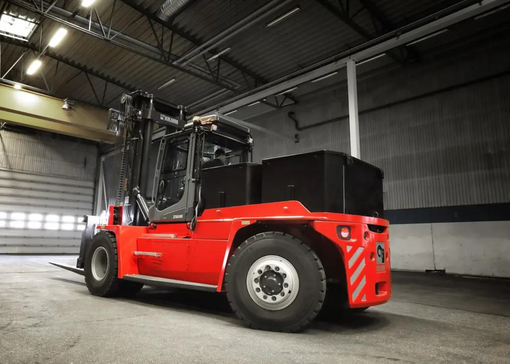 Kalmar has launched a 9-18 tonne fully electric forklift truck to the market