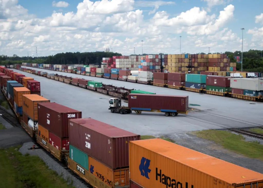 The Georgia Ports Authority (GPA) has given the green light to rail and gate expansion projects that will significantly boost capacity at the Port of Savannah’s Garden City Terminal