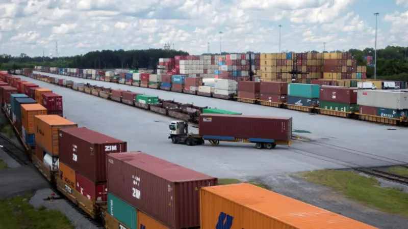The Georgia Ports Authority (GPA) has given the green light to rail and gate expansion projects that will significantly boost capacity at the Port of Savannah’s Garden City Terminal