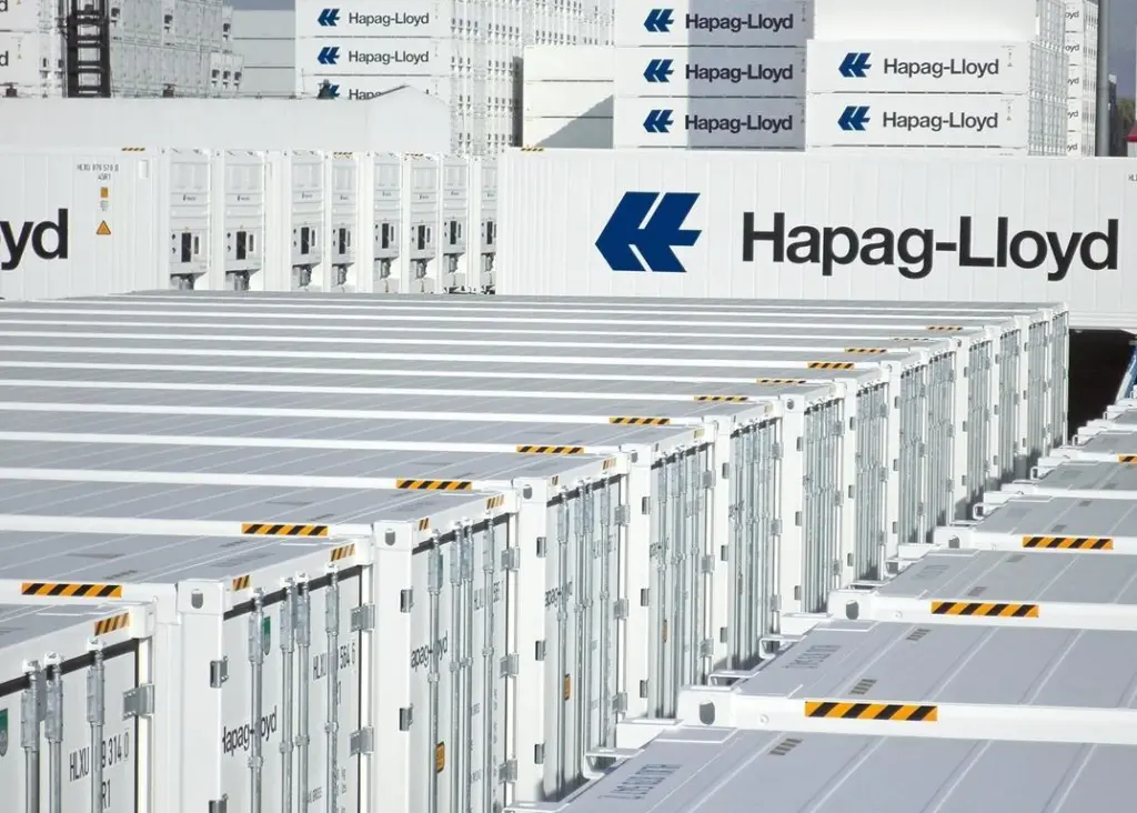 Hapag-Lloyd containers