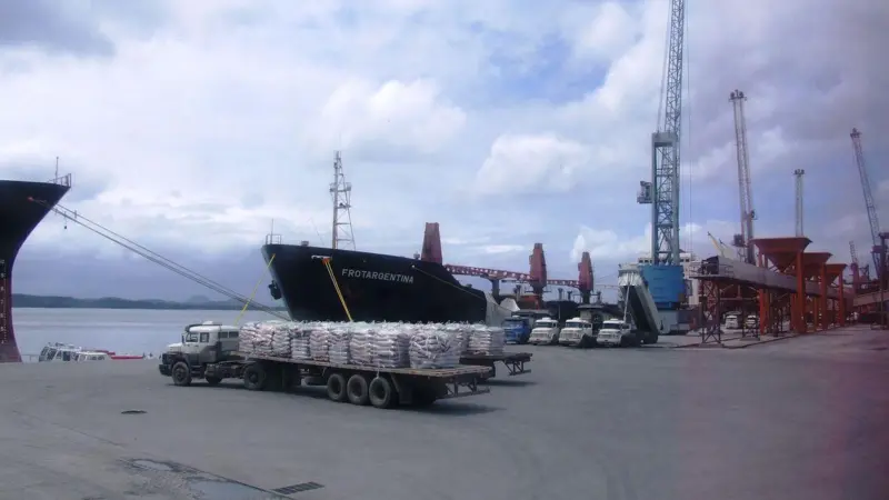 TCP operates the container terminal concession in the Port of Paranaguá (pictured) Photo: Deyvid Aleksandr Raffo Setti (idealizador) e Eloy Olindo Setti (executor)/Wikimedia Commons/CC BY-SA 3.0