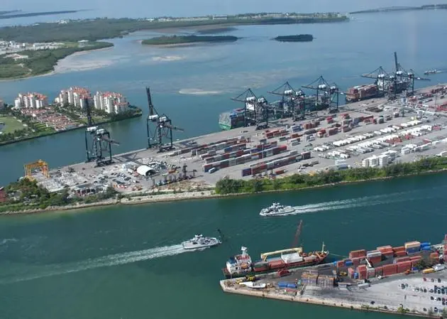 Drivers for South Florida drayage companies have begun a boycott against the Port of Miami Terminal Operating Company (POMTOC) in protest at slow turn times (image is for illustrative purposes only) Photo: Wikimedia Commons/Public Domain