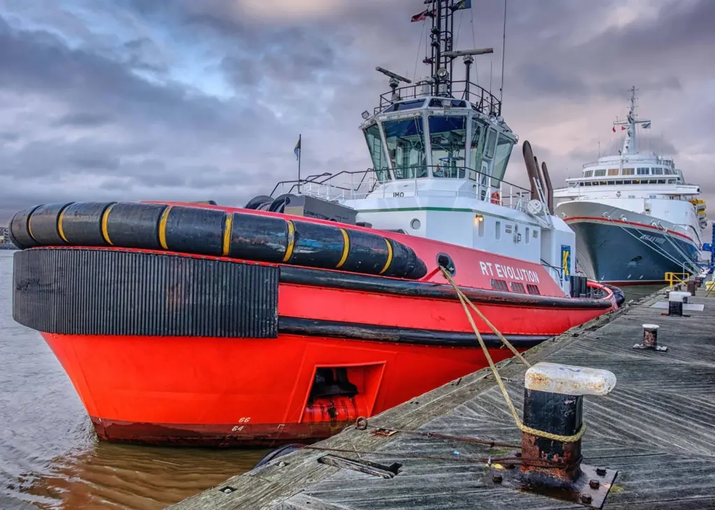 The strategy wants to reduce air emissions from marine sources, while facilitating the port and London’s future growth