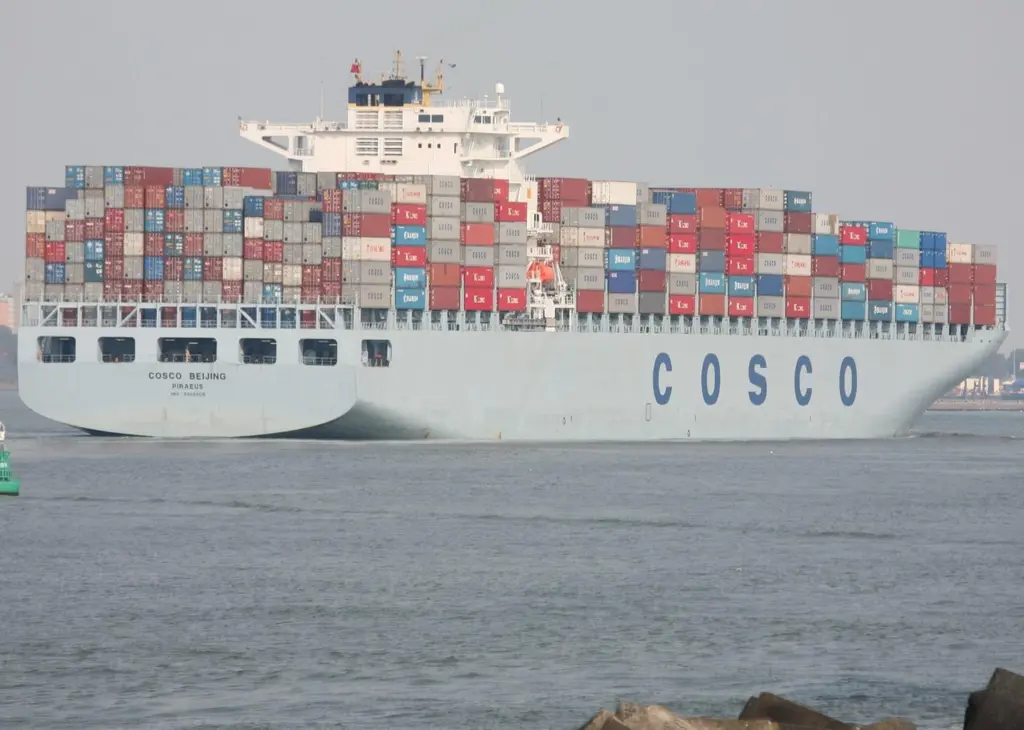 The purchasers are Chinese state-owned enterprises (SOEs), led by Chinese shipping giant COSCO Photo:  bert knottenbeld/flickr/CC BY-SA 2.0