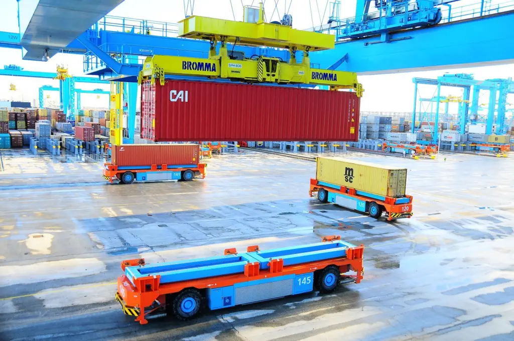 There is a clear benefit for any organisation to reduce its emissions because of the direct correlation between their energy consumption and the greenhouse gases emitted Photo: APM Terminal Management B.V.