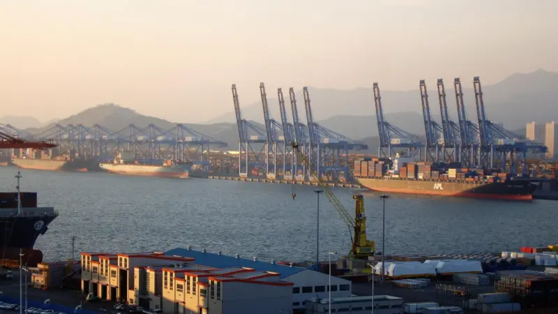Nine of the top ten connected ports are in Asia, including Busan (pictured) coming in at number 4. Credit: Jens-Olaf Walter