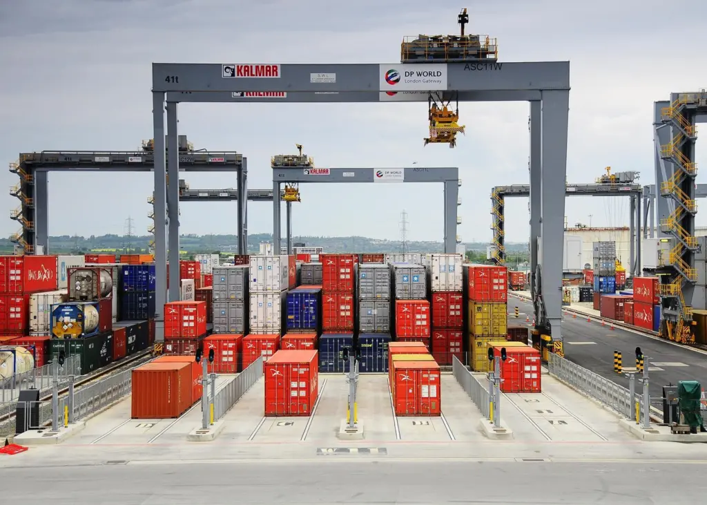 In a blog, Mr Kho said that people need to alter the way they think and talk about supposed container terminal industry overcapacity
