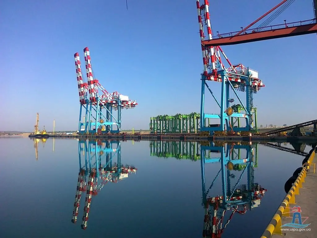 The long term aim of Yuzhny is to be a hub on a competitive, maritime strand of China’s Silk Road. Credit:  USPA