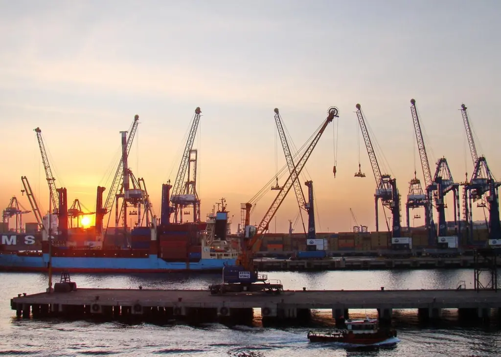 The report said that economic growth reached 3.6%