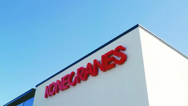 The investment is made up of nine rubber-tyred gantry cranes, two reachstackers and two empty container handlers from SANY, as well as a mobile harbour crane from Konecranes Gottwald Photo: Konecranes